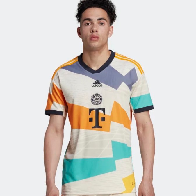 Bayern de Munique camisa 4 22/23