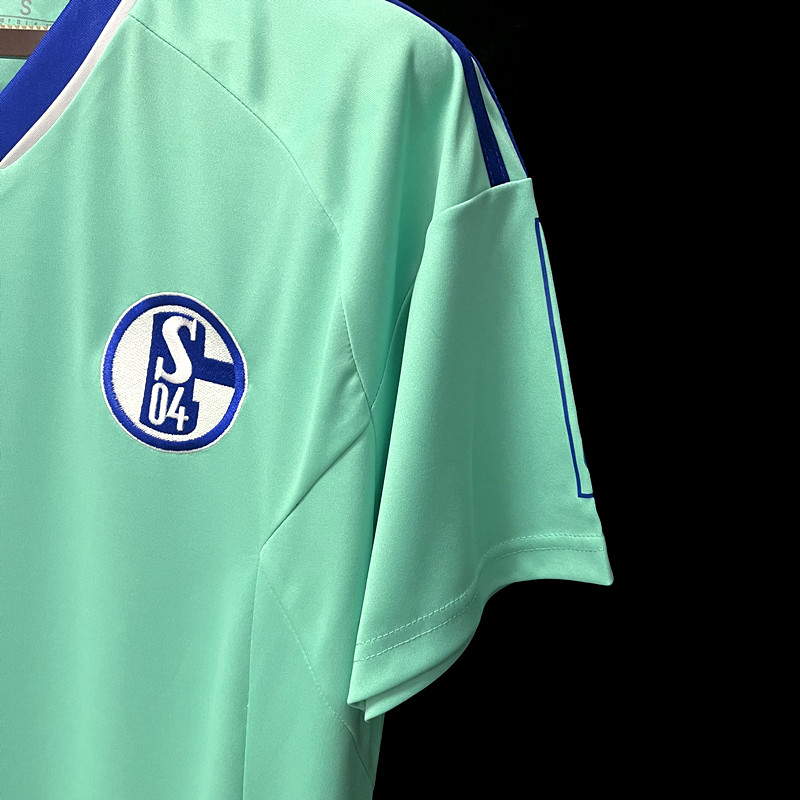 Schalke 04 3 22/23