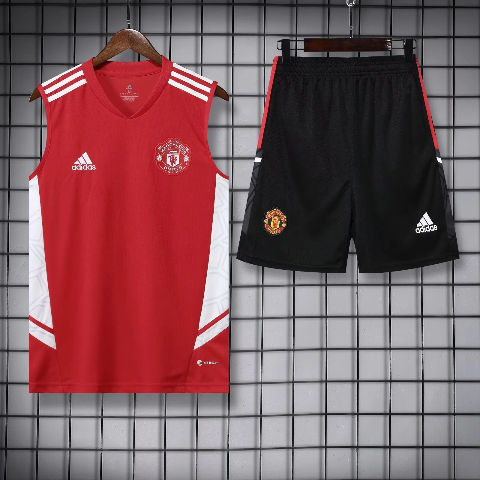 Kit Treino Manchester United 22/23