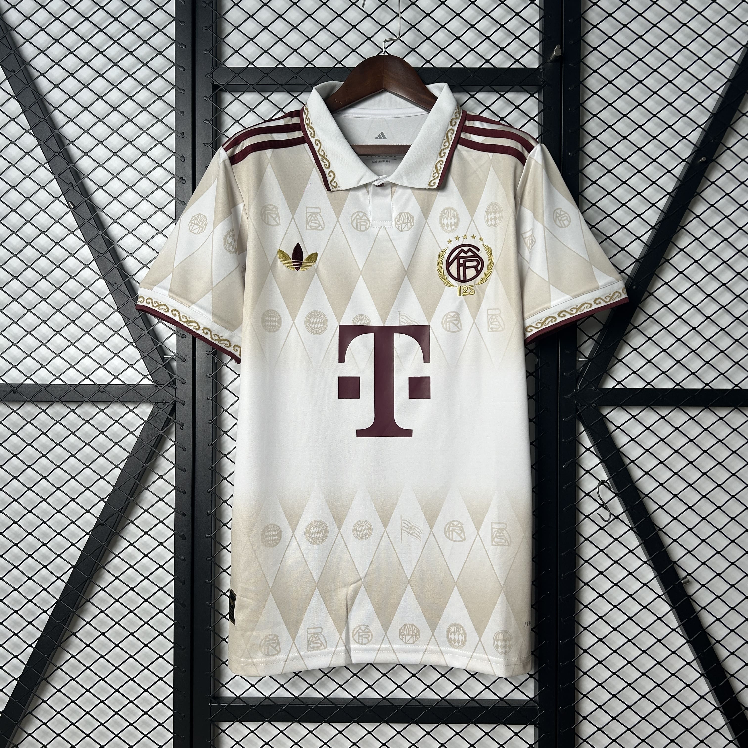 Camisa do Bayern de Munique 125 Anos 25-26
