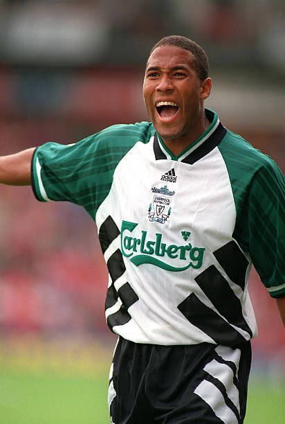 Camisa Liverpool verde com preto 93-95