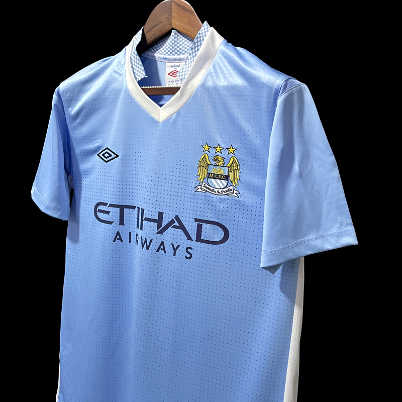 Manchester City camisa retrô 2011-12