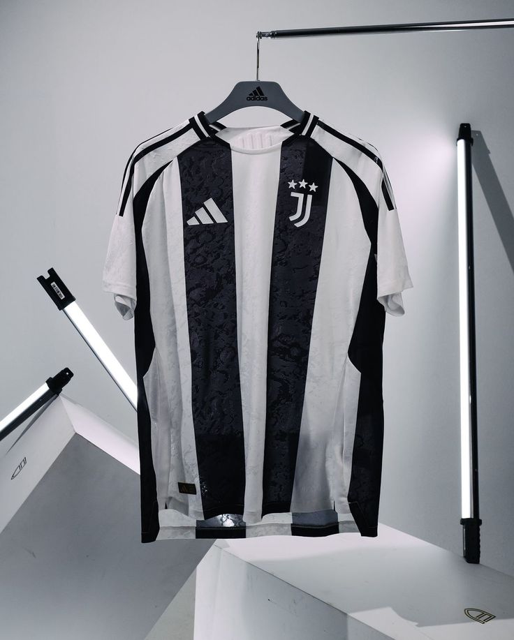 JUVENTUS CAMISA 24/25 TORCEDOR