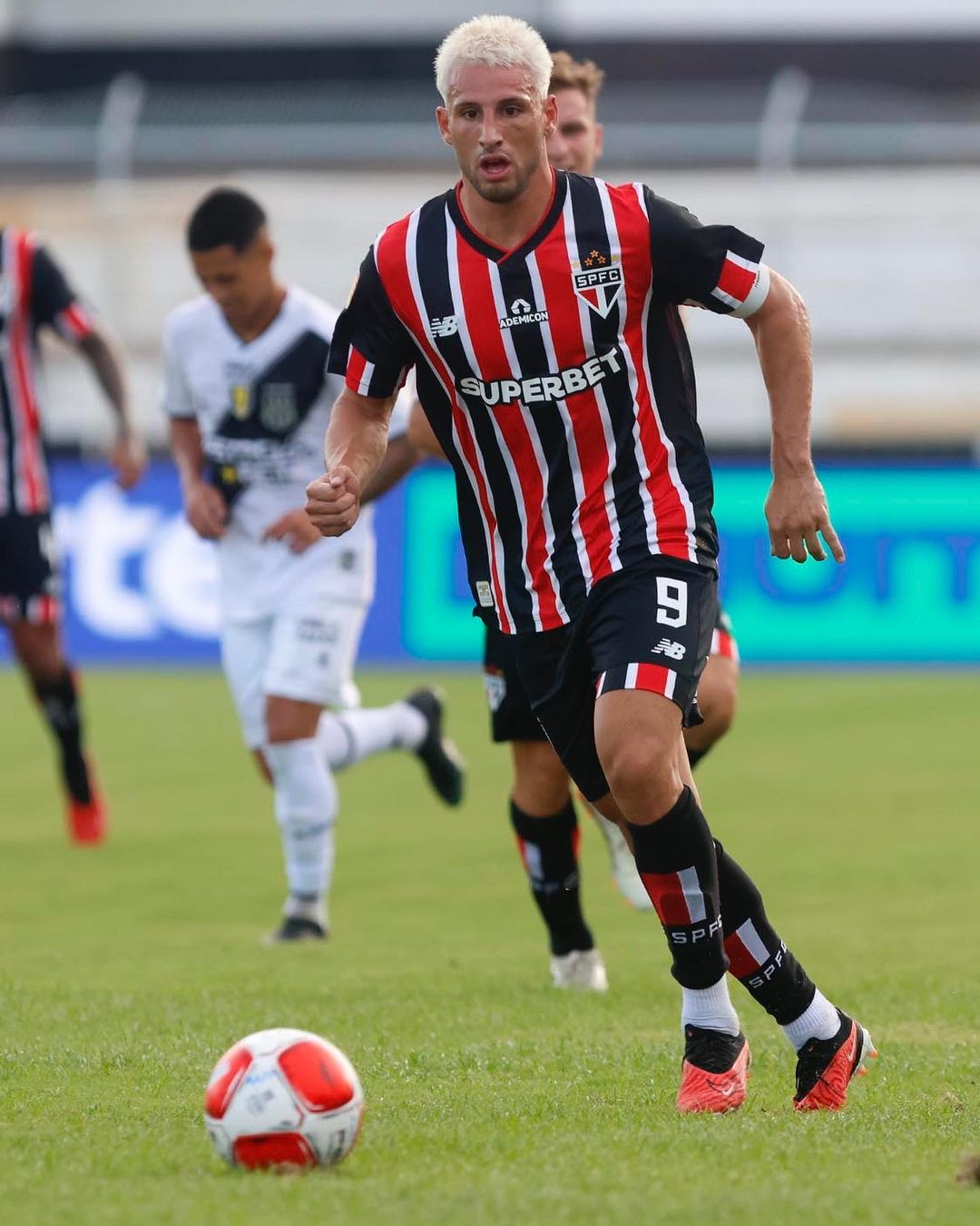 São Paulo FC uniforme 2 24-25